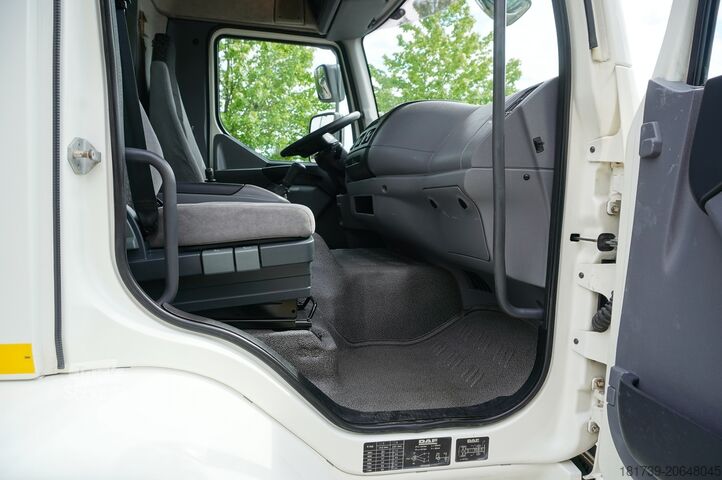 Kontejnerska ladja DAF LF 55.220 GUIMA DAF LF 55.220 Skip loader GUIMA PALFINGER