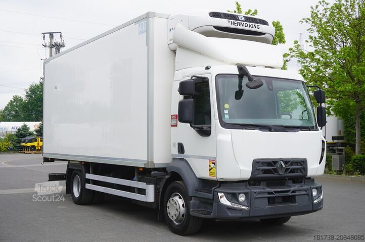 KylskÄp Renault D13 / 140 tho km !!! / Meat hooks