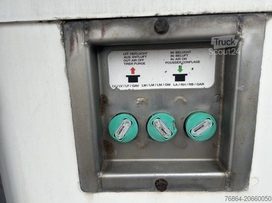 Nízkoložný návěs  VAN ECK PT3ZI DOPPELDECKER, KüHLKOFFERAUFLIEGER, CARRIER VECTOR 1850,