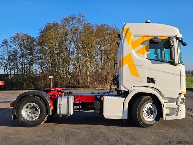 Standardní tahač SCANIA R 500