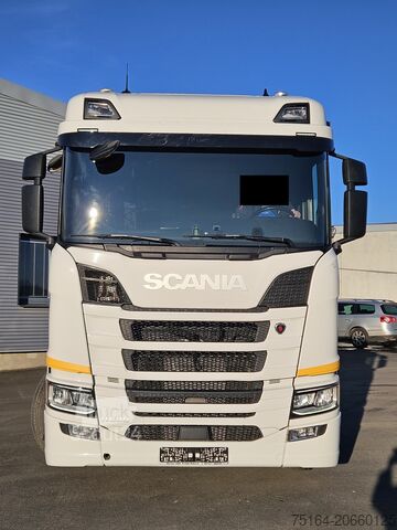 Standardní tahač SCANIA R 500