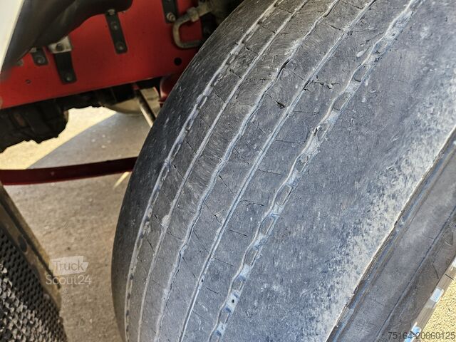 Standardní tahač SCANIA R 500