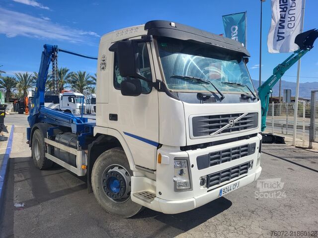 Camion Portacontenedores Volvo FM D380