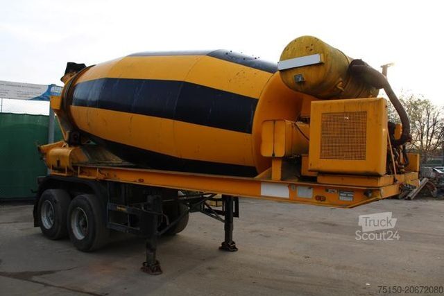 Oplegger  BETON LIEBHERR 10 m³ seperater Motor Nr: 023