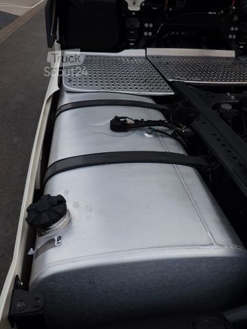 Standard dragbil DAF XF 480 FT SSC/Skylight/Ret/Safety/2xTank/Standkl