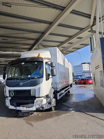 Autocarro con pianale e telone Volvo FL 280