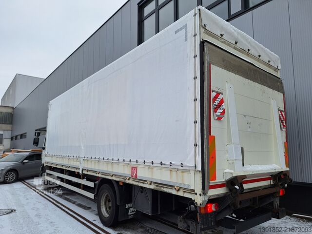 Autocarro con pianale e telone Volvo FL 280