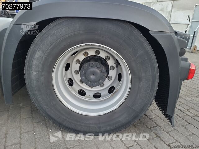 Standaard trekker Mercedes Actros 1851 Actros 4X2 BigSpace 2x Tanks