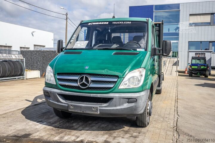 Платформенный фургон с двойной кабиной MERCEDES SPRINTER 513 CDI - DOKA