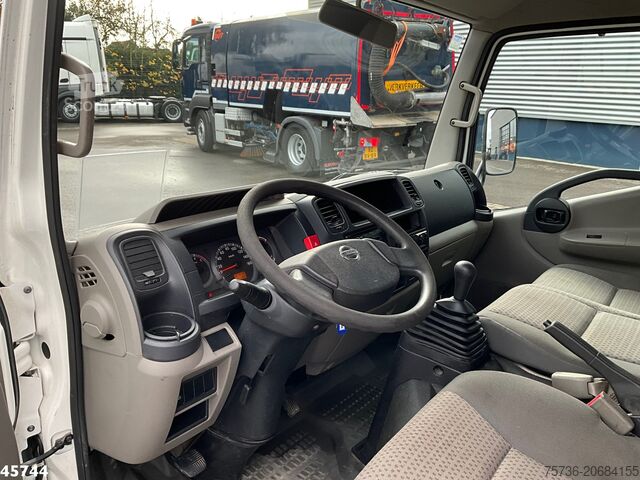 Skraldevogn Nissan Cabstar 45.14 kipper Manual Just 101.549 km!