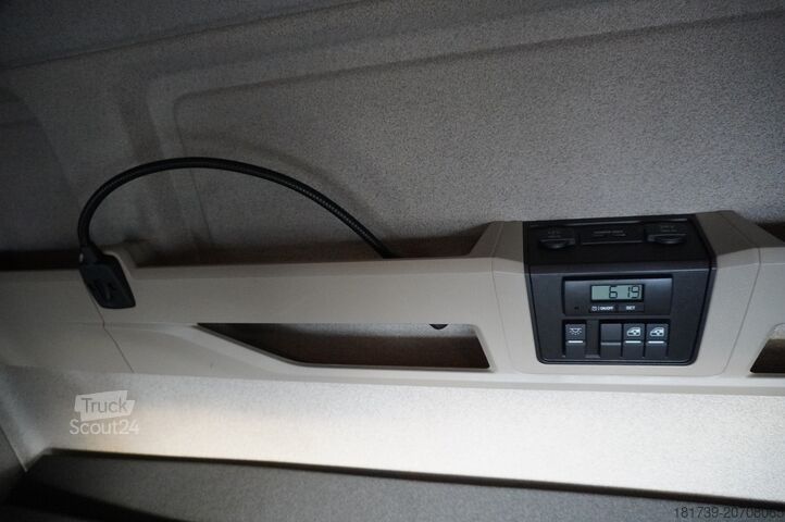 Şasi MAN TGS 35.420 8×2 / Chassis 6.4 m / 2 units