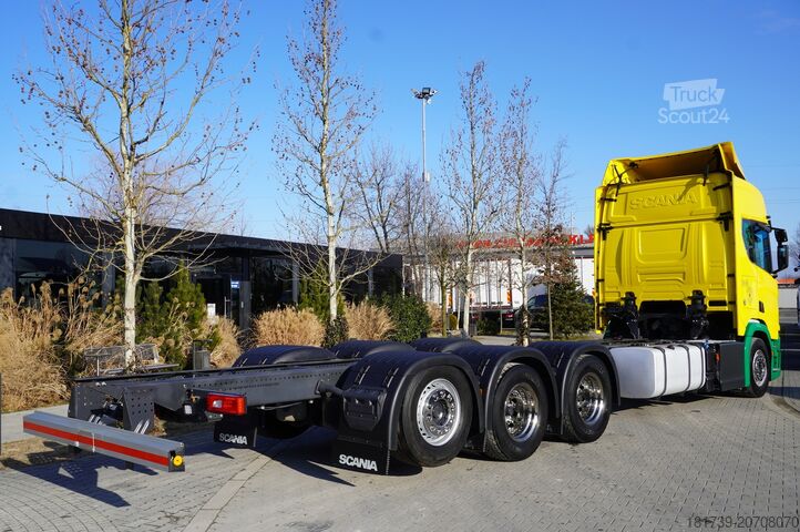Truck chassis SCANIA R650 V8 8x4/4 E6 / 2020 / frame 9.7 m