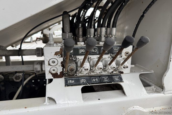 Specializētais kravas auto Scania G480 10x4 Moser / Swiss-Vehicle