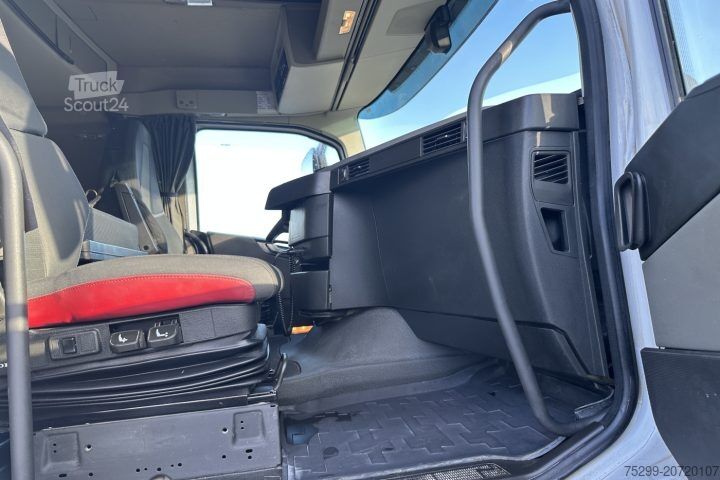 Damperli kamyon Volvo FH-500 10x4R SWS Moser+Liebherr / Swiss-Vehicle