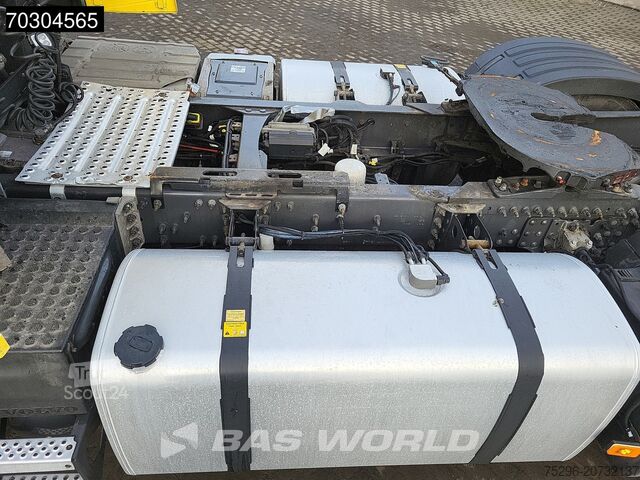 Standard-SZM Volvo FH 420 4X2 CHASSIS BENT! 2xTanks VEB+