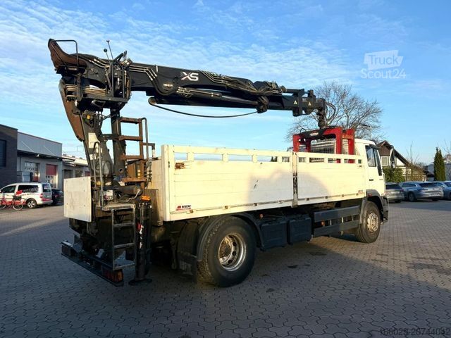 Düz kasa kamyon MAN LE 18.280 Pritsche mit HIAB 133 K PRO/HIPRO Kran