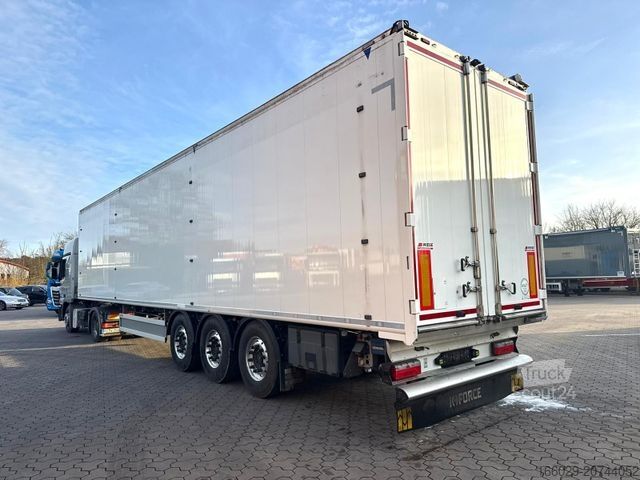 Auflieger mit Walkingfloor KRAKER K-Force Schubboden 92m³ 10mm Boden Top Agrar GMP