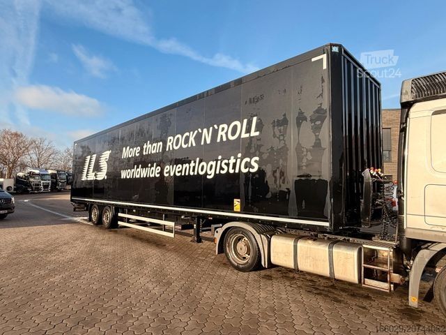 Furgona puspiekabe KRONE SZ - Mega Koffer mit Rampenhalterung