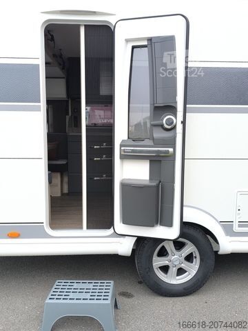 Przyczepa kempingowa HOBBY De Luxe 515 UHL Auflastung, Bettverbreiterung