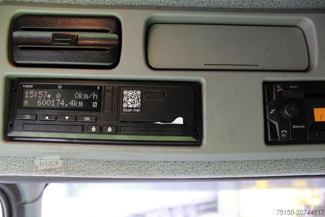 LKW mit Getränkeaufbau MERCEDES-BENZ 1330 4x2 BL - Schwenkwand - Nr.: 656