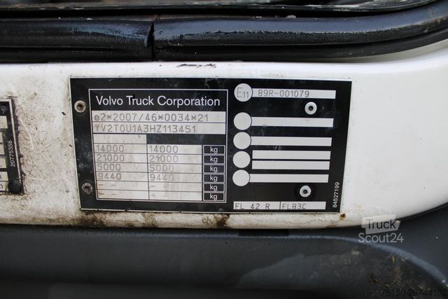 LKW mit Pritsche & Plane VOLVO FL 210 4x2 BL - Edscha fähig - Nr.: 451