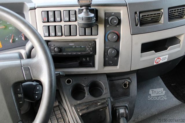 LKW mit Pritsche & Plane VOLVO FL 210 4x2 BL - Edscha fähig - Nr.: 451