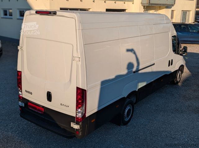 Dodávka s vysokou strechou IVECO DAILY 35S18V L4H3 *TOP ZUSTAND* *AUTOMATIK* XXXL