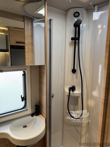 Polointegrovaný obytný vůz KNAUS L!VE WAVE 650 MG PLATINUM SELECTION LP 86.592 ¤