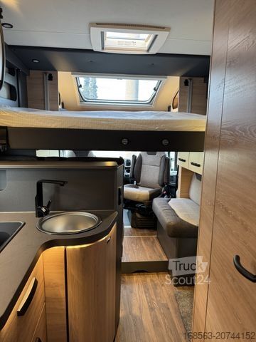 Polointegrovaný obytný vůz KNAUS L!VE WAVE 650 MG PLATINUM SELECTION LP 86.592 ¤