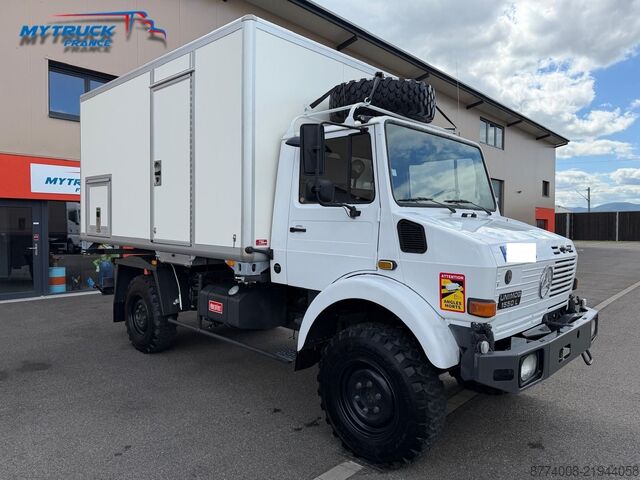Camião camper Mercedes-Benz UNIMOG 1550 L