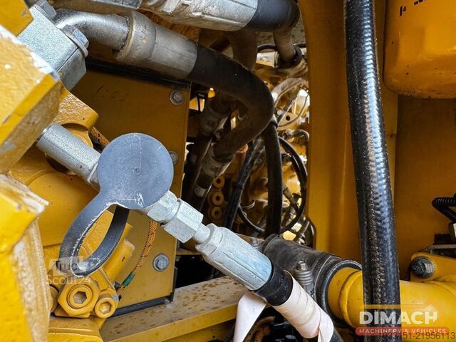 Bandgrävare Caterpillar 324EL Mono giek - CE - Engcon met grijper - Air...