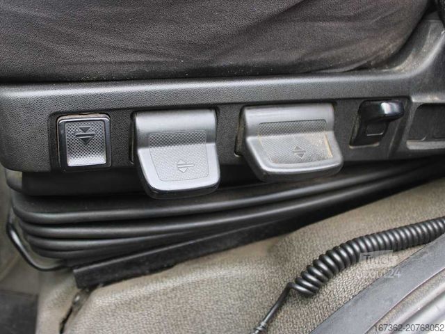 Platformas kravas automašīna ar tentu DAF LF 280 FA, SLEEPING CABIN, TRANSIT SET + PANAV