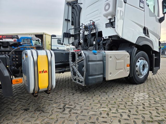Standart çekici ünitesi RENAULT T520 / Kipphydraulik / Nebenabtrieb / 6E