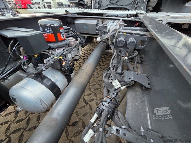 Standart çekici ünitesi RENAULT T520 / Kipphydraulik / Nebenabtrieb / 6E