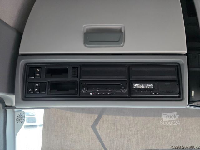 Standart çekici ünitesi RENAULT T520 / Kipphydraulik / Nebenabtrieb / 6E