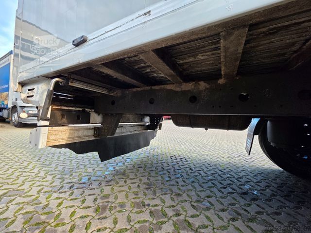 Ημιρυμουλκούμενο με κινούμενο δάπεδο KNAPEN K100