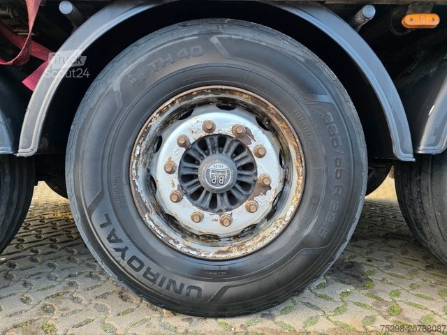 Ημιρυμουλκούμενο με κινούμενο δάπεδο KNAPEN K100