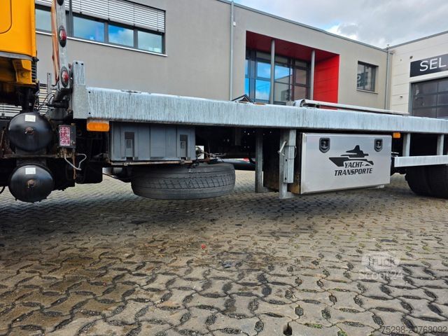 Camion con cassone intercambiabile IVECO Eurocargo 120E22 / Bootstransport