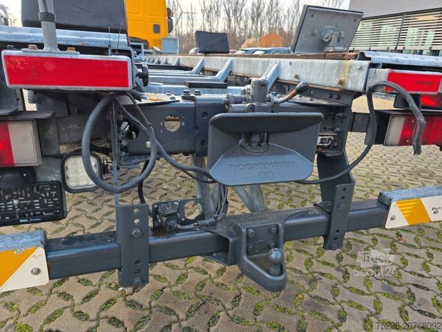 Camion con cassone intercambiabile IVECO Eurocargo 120E22 / Bootstransport