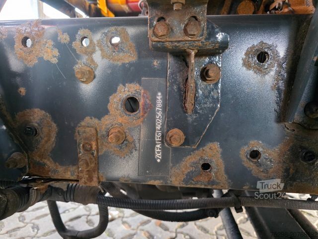 Camion con cassone intercambiabile IVECO Eurocargo 120E22 / Bootstransport