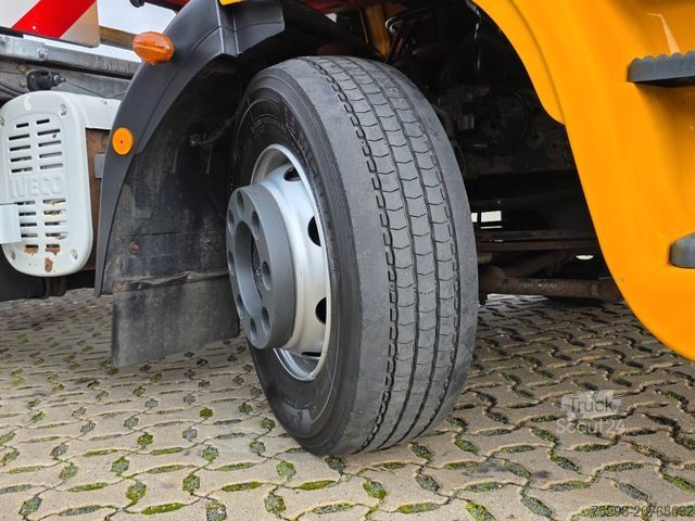 Camion con cassone intercambiabile IVECO Eurocargo 120E22 / Bootstransport