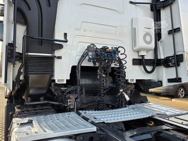 Standart çekici ünitesi RENAULT T520 / Kipphydraulik / Nebenabtrieb