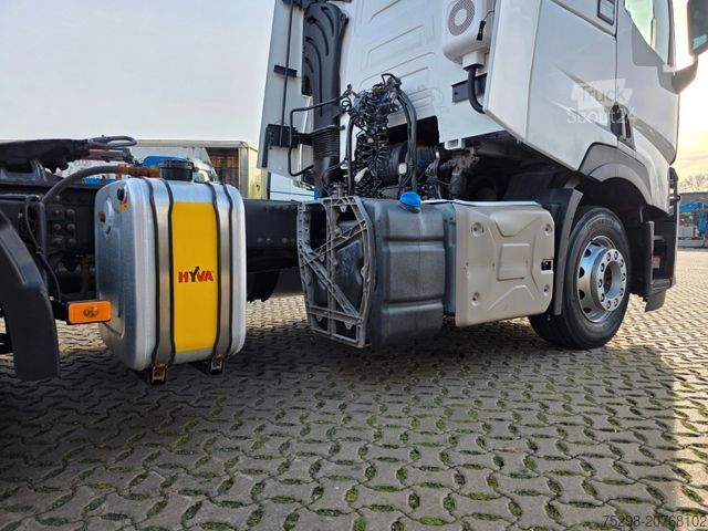 Standart çekici ünitesi RENAULT T520 / Kipphydraulik / Nebenabtrieb