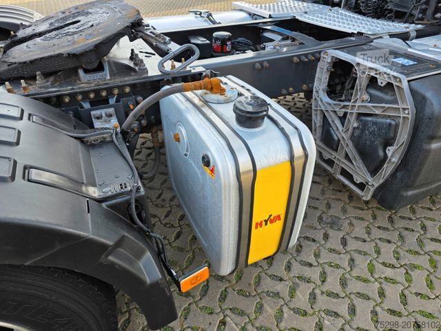 Standart çekici ünitesi RENAULT T520 / Kipphydraulik / Nebenabtrieb