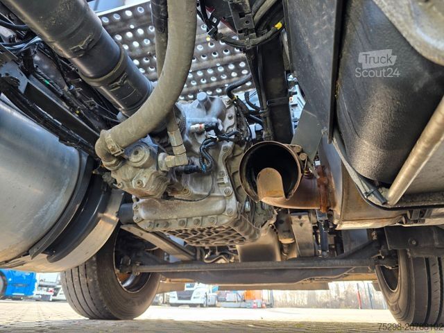 Standart çekici ünitesi RENAULT T520 / Kipphydraulik / Nebenabtrieb