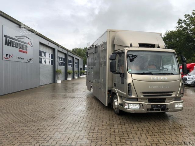 Przyczepa do przewozu bydła IVECO M752 3-4 Pferde kl. Wohnung.