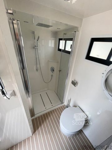 Kreaturvogn MERCEDES-BENZ 2651 STX 5 Pferde DOP. POP-OUT+POP-UP EXKLUSIVE