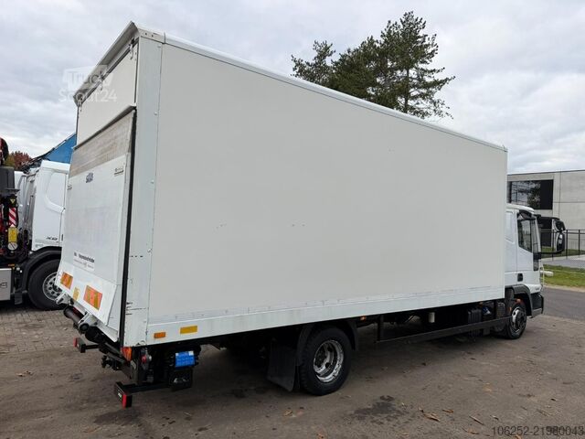Maleta Iveco EUROCARGO 80E18 CLOSED BOX 6m00 x 2m49 x 2m37 -...