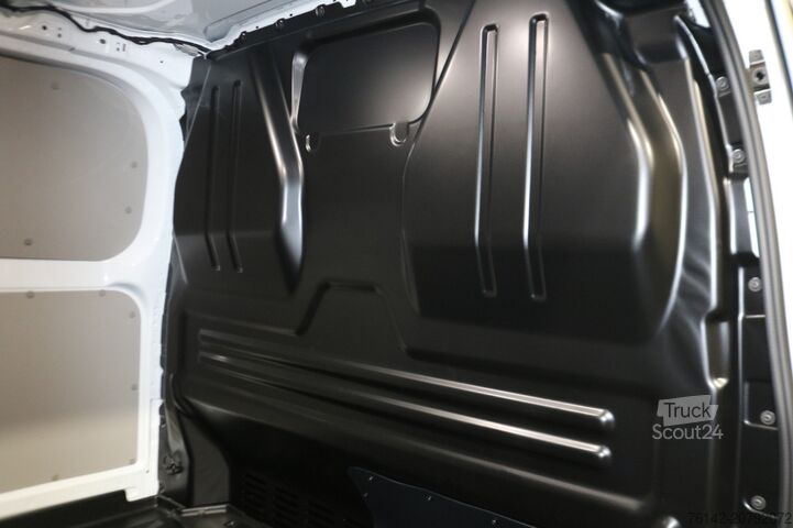 Fourgon tôlé Ford E-Transit Custom 340 L2 H1 Limited 65 kWh 218pk...