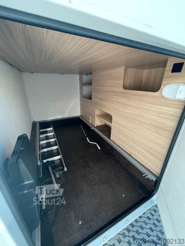 Half-integraal camper SUNLIGHT T 67 S *** Hubbett*6,99m